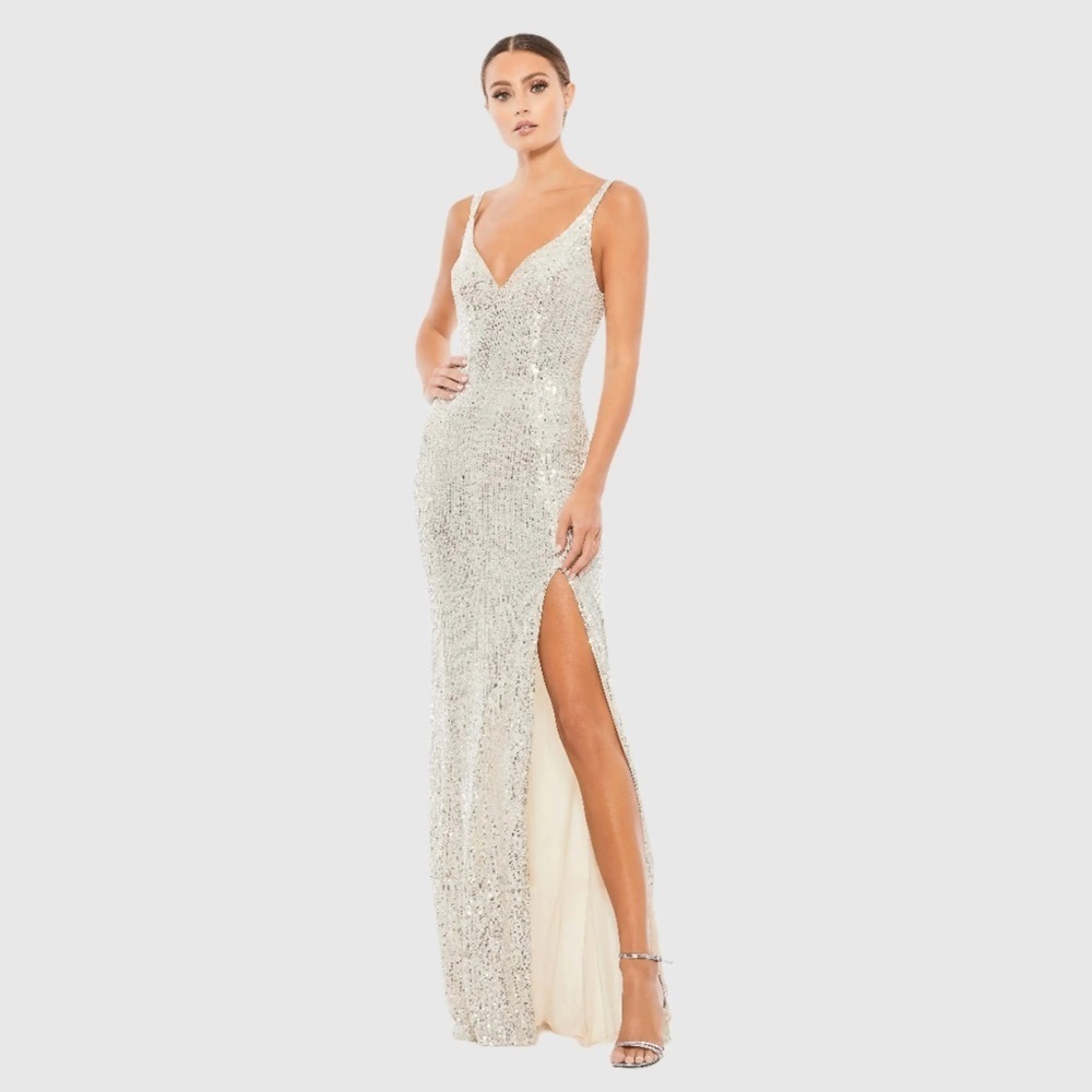 Ieena for Mac Duggal 26443 NWT Silver Fully Sequined Scoop Back Gown